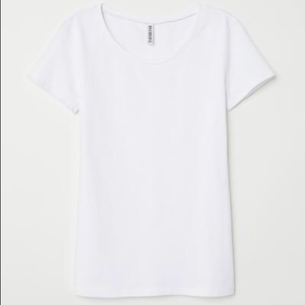 2 Divided Short Sleeve T-Shirts